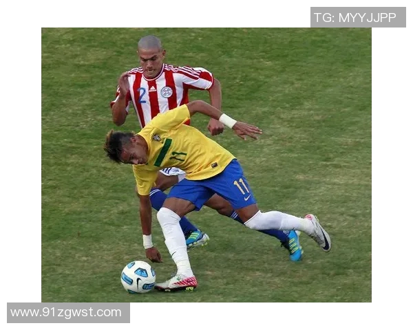 足球明星甘索精彩瞬间回顾与个人风采展示的全景图片集