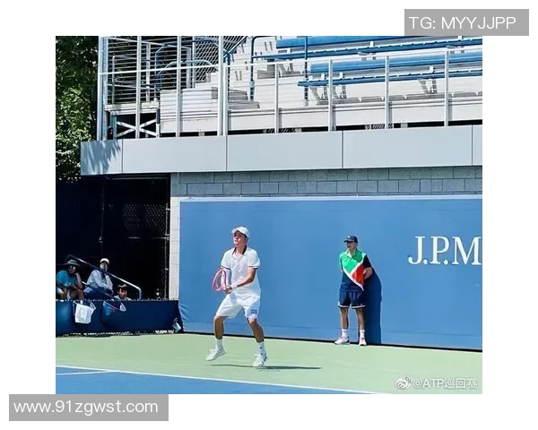 重庆网球队与杭州网球队赛后复盘分析比赛经验与战术对比 重庆网球队与杭州网球队赛后复盘分析比赛经验与战术对比